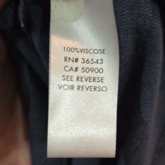 #58 NWOT Calvin Klein Navy Textured Short Sleeve Tee - Picture 5 of 7